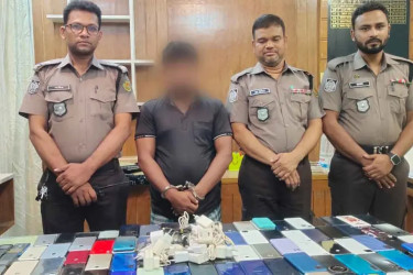 গুলিস্তানে ১১৭ চোরাই মোবাইলসহ চক্রের সক্রিয় সদস্য গ্রেফতার