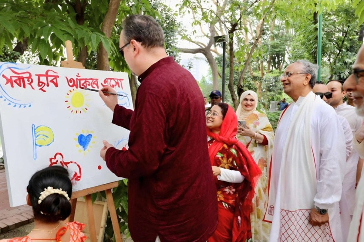 ঢাকায় পহেলা বৈশাখের উদযাপন ছিল সত্যিই অসাধারণ : মার্কিন রাষ্ট্রদূত