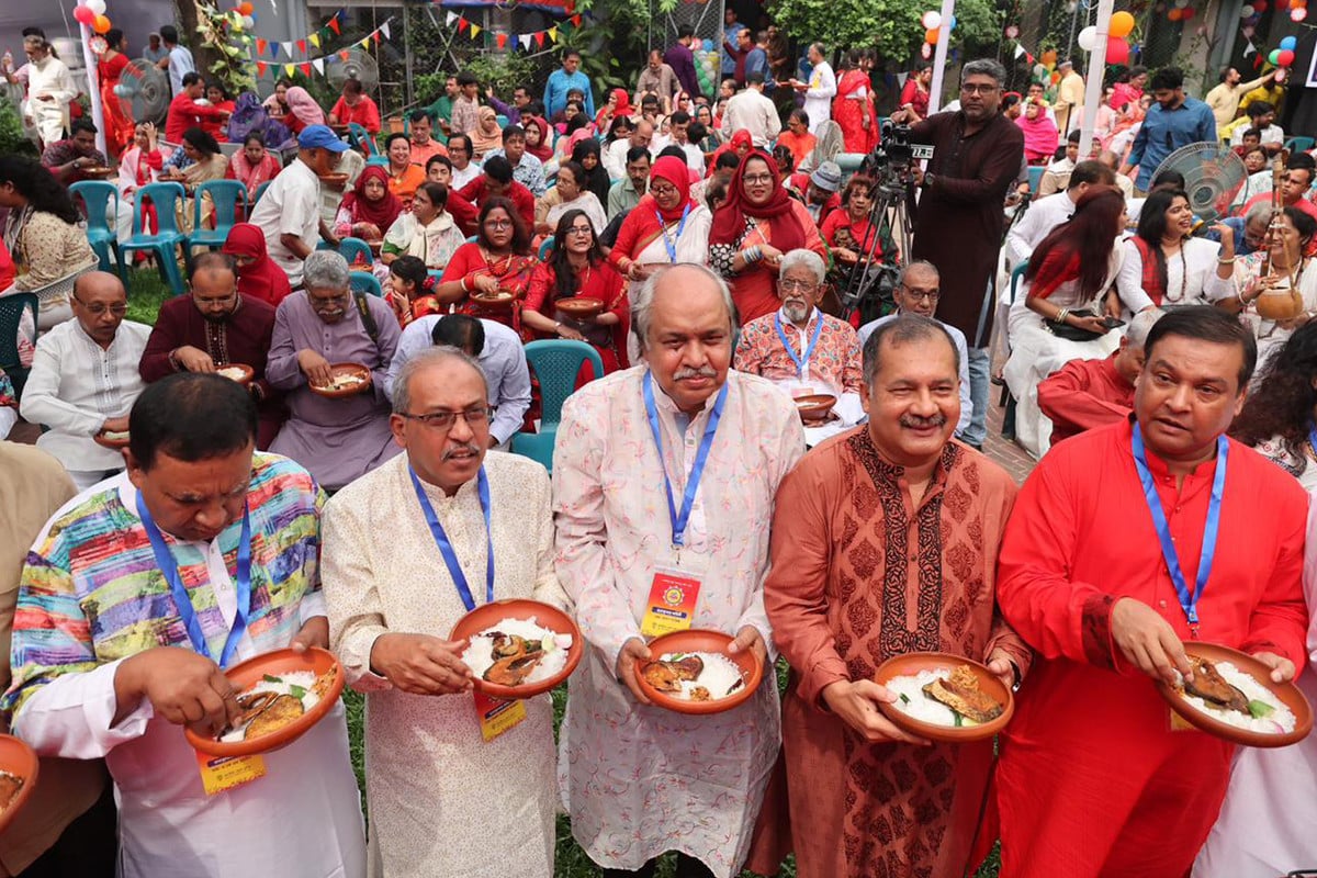 জাতীয় প্রেস ক্লাবে বর্ণাঢ্য বর্ষবরণ