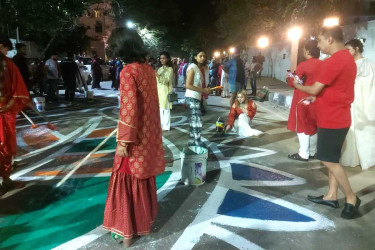 চৈত্র সংক্রান্তিতে আলপনা উৎসবে মেতেছে গুলশানবাসী