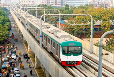 ১৫ মিনিট বন্ধ থাকার পর মেট্রোরেলের চলাচল আবারও শুরু