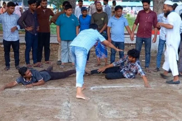 নববর্ষে মাদারীপুরে দাড়িয়াবান্ধা খেলা অনুষ্ঠিত