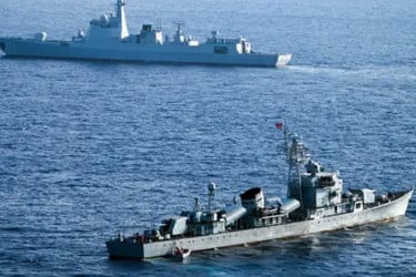 চীনা জাহাজে বিষাক্ত সায়ানাইড পেল ফিলিপাইন, উত্তেজনা তুঙ্গে