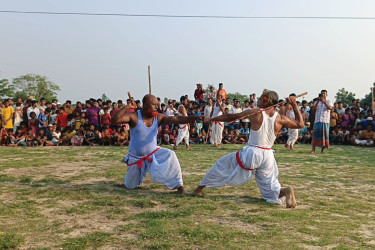 নববর্ষ উপলক্ষে নবীনগরে ঐতিহ্যবাহী লাঠি খেলা