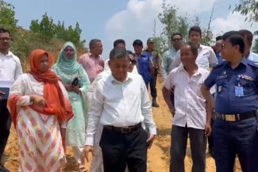 মানিকছড়িতে অবৈধ পাহাড় কাটার তদন্তে মাঠে কমিটি