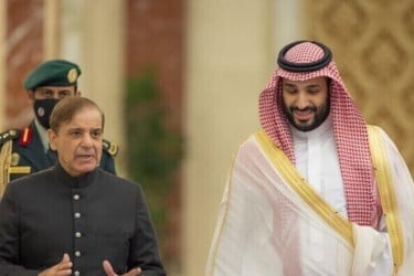 পাকিস্তানকে ৩ বিলিয়ন ডলার দিচ্ছে সৌদি