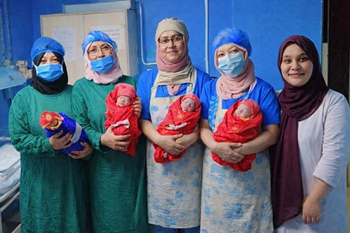 চট্টগ্রামে এক সঙ্গে চার শিশুর জন্ম