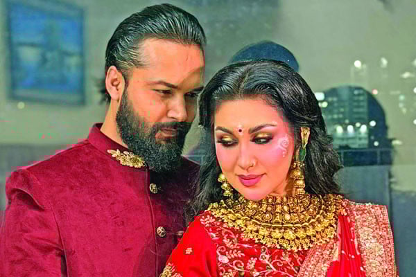 আদর আজাদের উচ্ছ্বাস