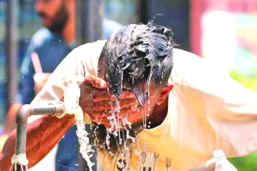 তাপে পুড়ছে দেশ