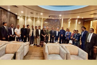 চীন সরকারের আমন্ত্রণে বেইজিংয়ে গেল বিএনপির প্রতিনিধি দল