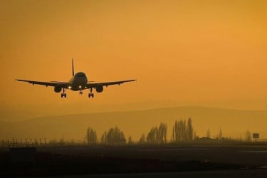 যে কারণে জার্মানিতে হঠাৎ শত শত ফ্লাইট বাতিল