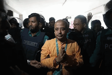 কারাগারে থাকা চিন্ময় কৃষ্ণ দাসের এক মামলায় জামিন
