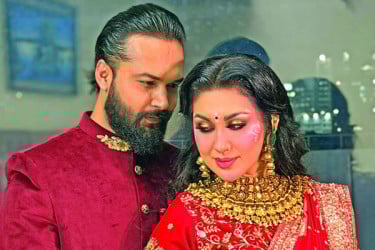 আদর আজাদের উচ্ছ্বাস