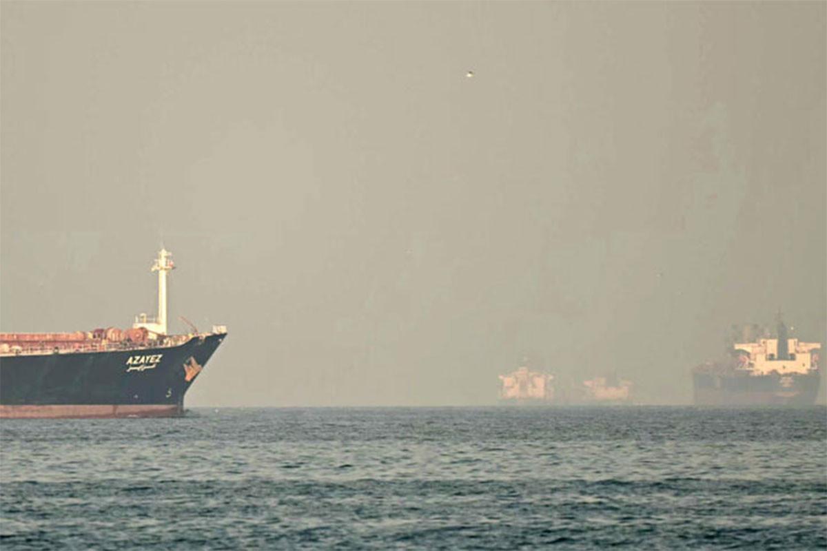 অবরোধের পর এই প্রথম তেলবাহী তিন ইরানি ট্যাঙ্কারের হরমুজ অতিক্রম : কেপলার