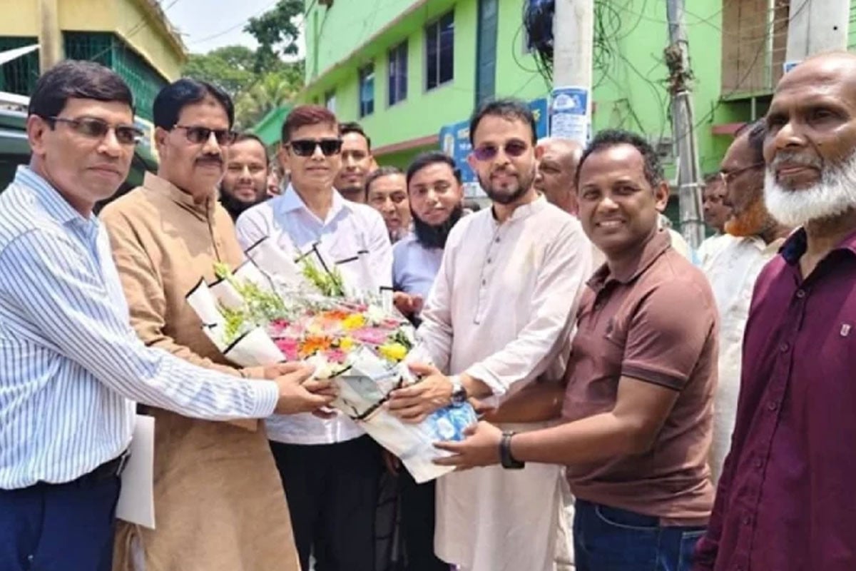 যশোরের জিয়া খাল পরিদর্শন করলেন পানি সম্পদ প্রতিমন্ত্রী