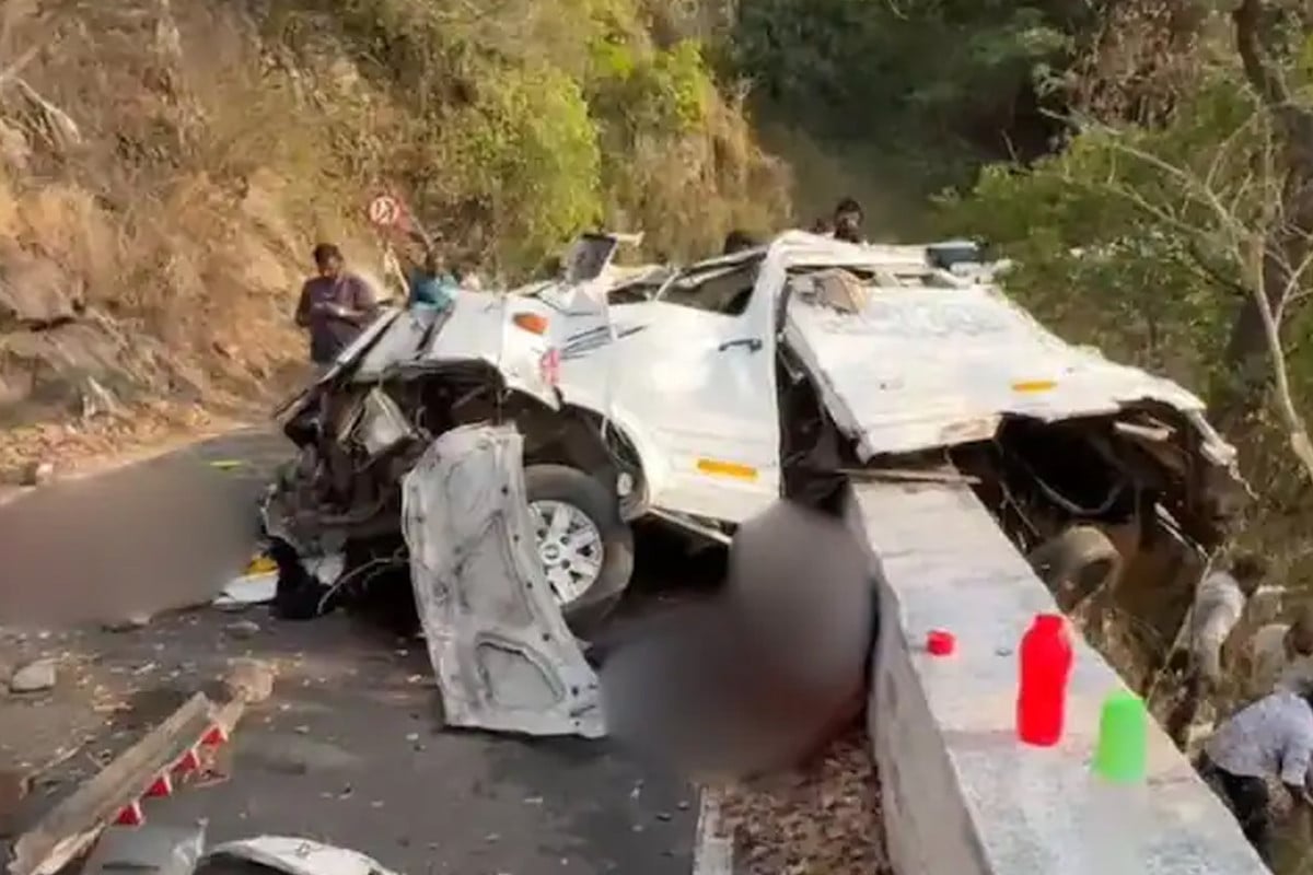 ঘুরতে গিয়ে ফেরা হলো না ৯ পর্যটকের, তামিলনাড়ুর ঘটনায় শোকাতুর মোদি