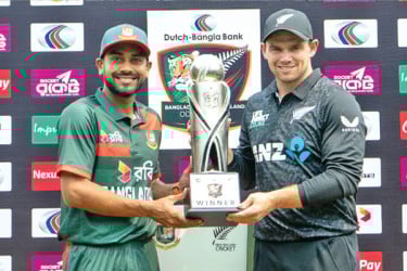 জয় দিয়ে শুরু চান মিরাজ