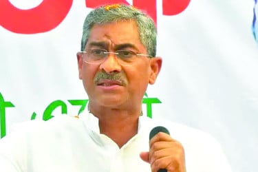 ২০৩৩ সালের মধ্যে পদ্মা ব্যারাজ নির্মাণ