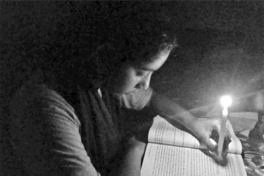 গরমে বেড়েছে লোডশেডিং