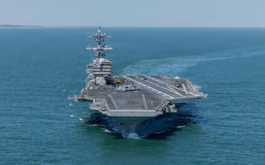 হুথি আতঙ্কে পথ বদলালো মার্কিন রণতরী?