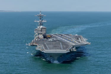 হুথি আতঙ্কে পথ বদলালো মার্কিন রণতরী?