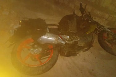 সেনবাগে মাটি কাটাকে কেন্দ্র করে সংঘর্ষ, মোটরসাইকেলে আগুন