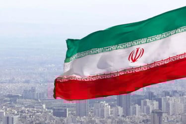 যুক্তরাষ্ট্রের কাছে সমৃদ্ধ ইউরেনিয়াম হস্তান্তরের দাবি নাকচ করলো ইরান