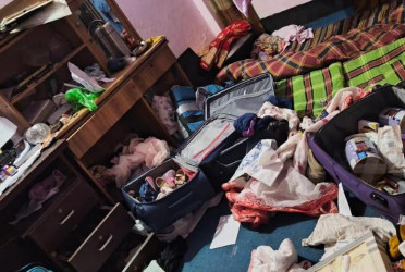 আড়াইহাজারে বসতবাড়িতে ডাকাতি, নগদ টাকা ও স্বর্ণালঙ্কার লুট