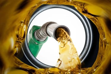 জ্বালানি তেলের দাম বাড়ল