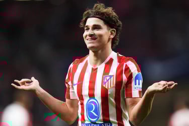 বার্সেলোনায় নিখুঁতভাবে মানিয়ে যাবে আলভারেস: আগুয়েরো