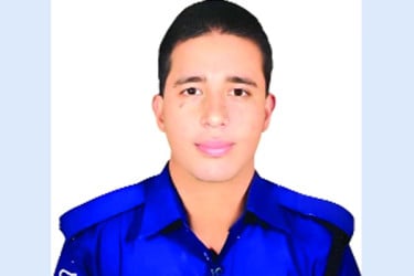 রাইফেল কপালে ঠেকিয়ে আত্মহত্যা পুলিশ সদস্যের