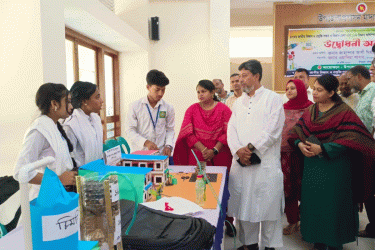 মাদারীপুরে বিজ্ঞান মেলা উদ্বোধন করলেন এমপি জাহান্দার