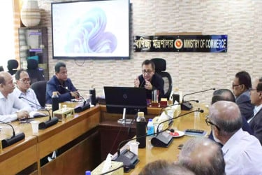 সরকার ব্যবসাবান্ধব পরিবেশ তৈরিতে প্রতিশ্রুতিবদ্ধ: বাণিজ্যমন্ত্রী