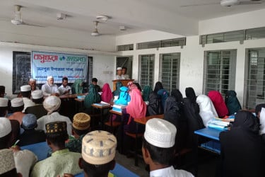 মনপুরায় বসুন্ধরা শুভসংঘের সচেতনতামূলক সেমিনার