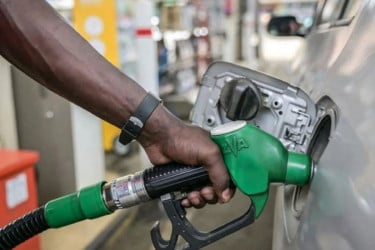 সোমবার থেকে ডিপোপর্যায়ে জ্বালানি তেল বর্ধিতহারে বরাদ্দ হবে : বিপিসি