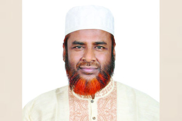 জ্বালানি তেলের মূল্যবৃদ্ধি মড়ার ওপর খাঁড়ার ঘা