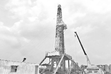 দেশে প্রথম গভীর কূপ খনন শুরু