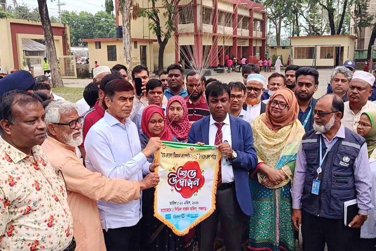 গুজবে কান না দিয়ে আপনার সন্তানকে টিকা দিন: পানিসম্পদ প্রতিমন্ত্রী