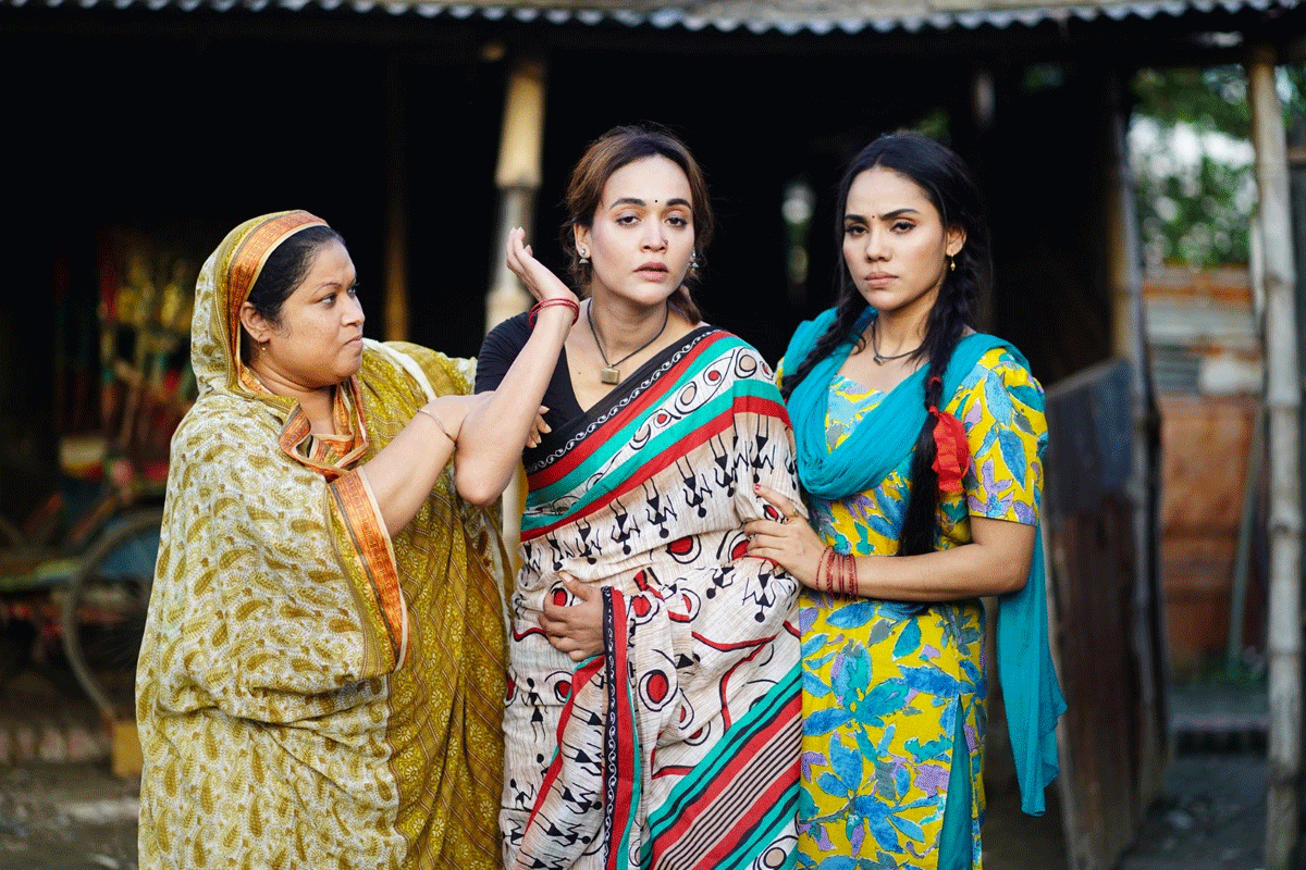 ইউটিউবে অহনা ও রাশেদ সীমান্তের ‘দুর্নাম’