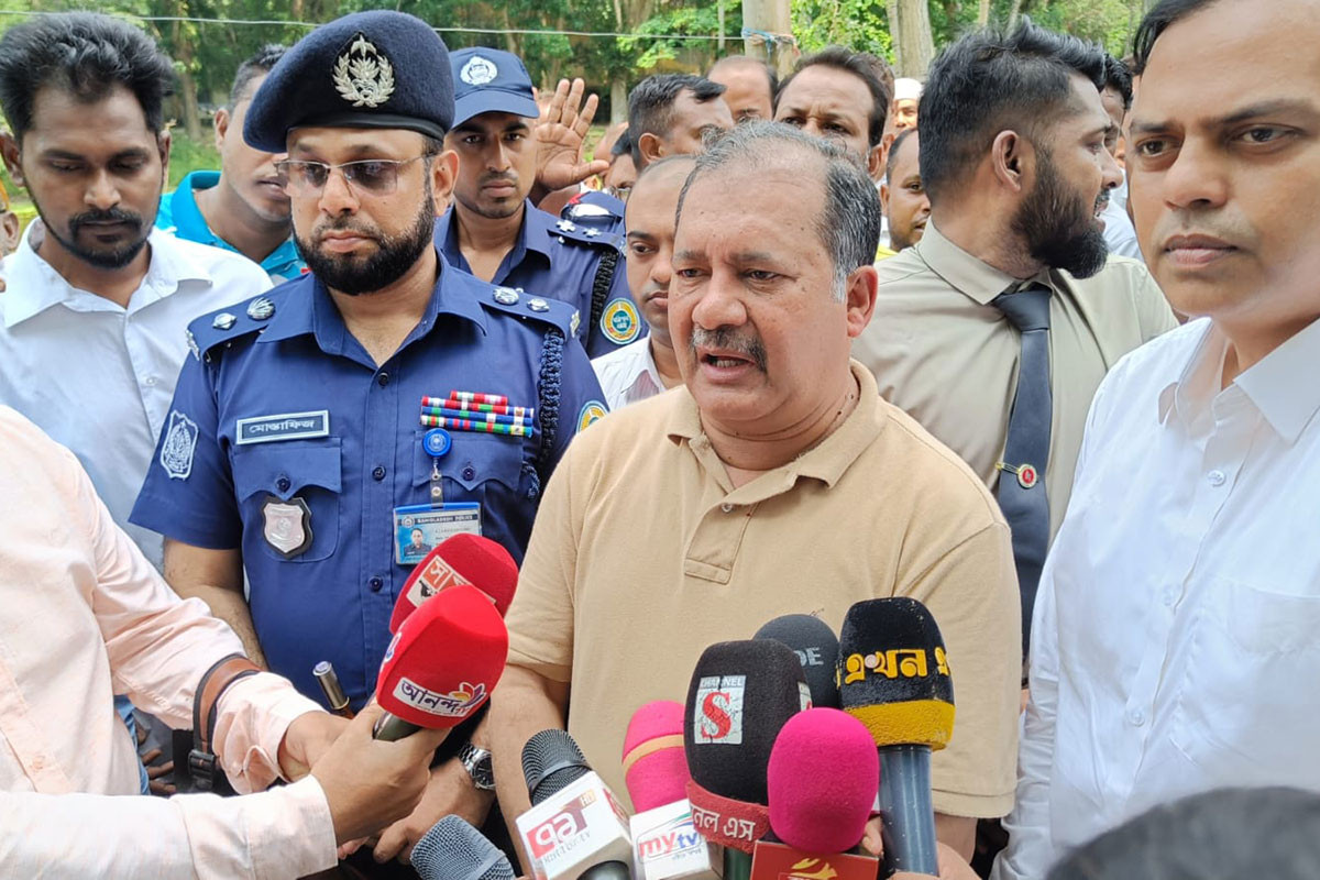 ‘স্বৈরাচারী সরকার গণবিচ্ছিন্ন হওয়ার সুদূর প্রসারী পরিণতি আজকের এই সংকট’