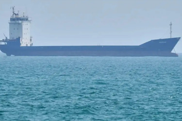 মার্কিন অভিযানে ইরানি জাহাজ জব্দ, পাল্টা হুঁশিয়ারি তেহরানের