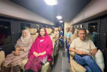 বগুড়ার উদ্দেশে রওয়ানা দিয়েছেন প্রধানমন্ত্রী