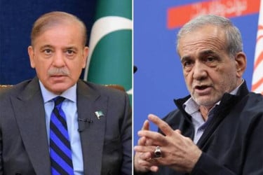 যুক্তরাষ্ট্র বিশ্বাসঘাতকতা করবে, পাকিস্তানের প্রধানমন্ত্রীকে ইরানের প্রেসিডেন্ট