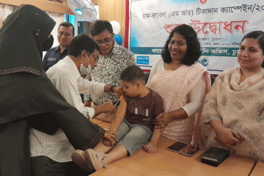 চুয়াডাঙ্গায় হাম-রুবেলা টিকাদান ক্যাম্পেইন উদ্বোধন