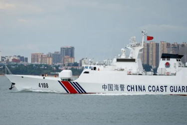 আরও উত্তপ্ত হয়ে উঠছে এশিয়া, মুখোমুখি যুক্তরাষ্ট্র-চীন