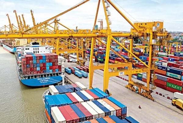 চট্টগ্রাম বন্দর 