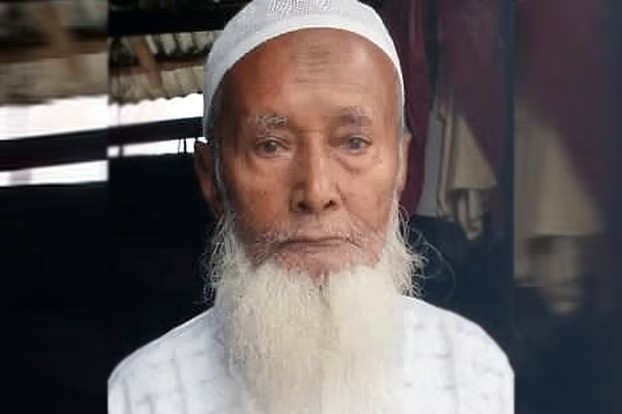 বন্ধুর কবর খুঁড়তে গিয়ে কবরেই লুটিয়ে পড়ে আরেক বন্ধুর মৃত্যু
