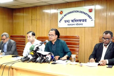 জ্বালানির দামের সঙ্গে সমন্বয় করে পরিবহন ভাড়া নির্ধারণ হবে: ডা. জাহেদ