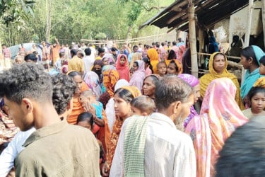 নওগাঁয় একই পরিবারের চারজনকে হত্যার ঘটনায় আটক ১