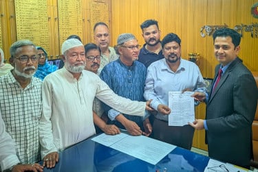 ঈদুল আযহা পর্যন্ত স্বাভাবিক সময় দোকান খোলা চান রংপুরের ব্যবসায়ীরা